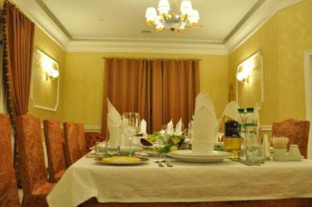 Продажа, аренда или обмен фасадного ресторана 600 м.кв. Торг. Посредн