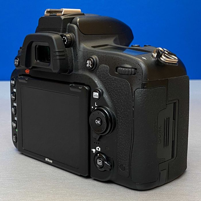 Nikon D750 (Corpo) - 24.3MP
