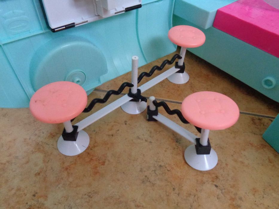 Kamper L.O.L Surprise plus akcesoria