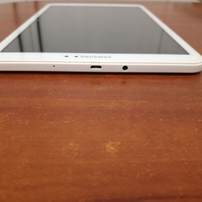 Продам планшет SAMSUNG Galaxy Tab A 2016