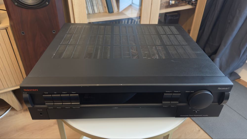 Nakamichi Receiver 1
