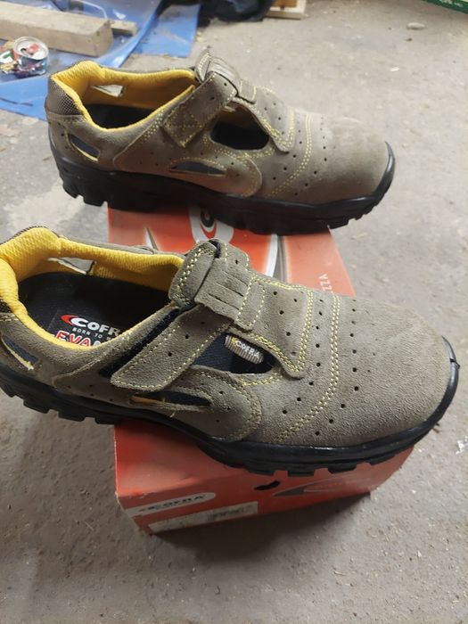 Sprzedam buty robocze