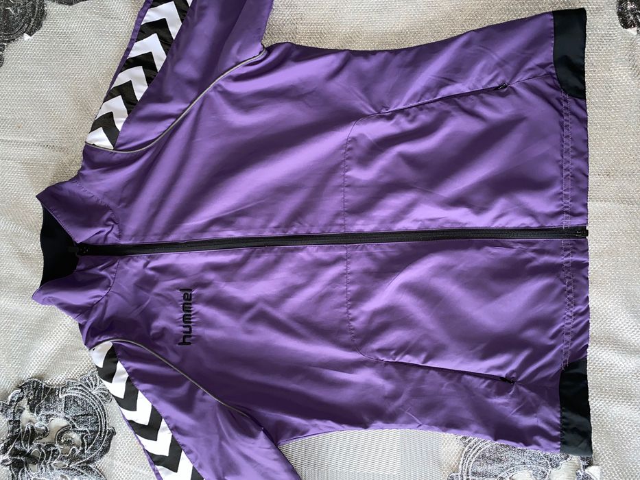 Kurtka/wiatrówka damska Hummel fioletowa damska