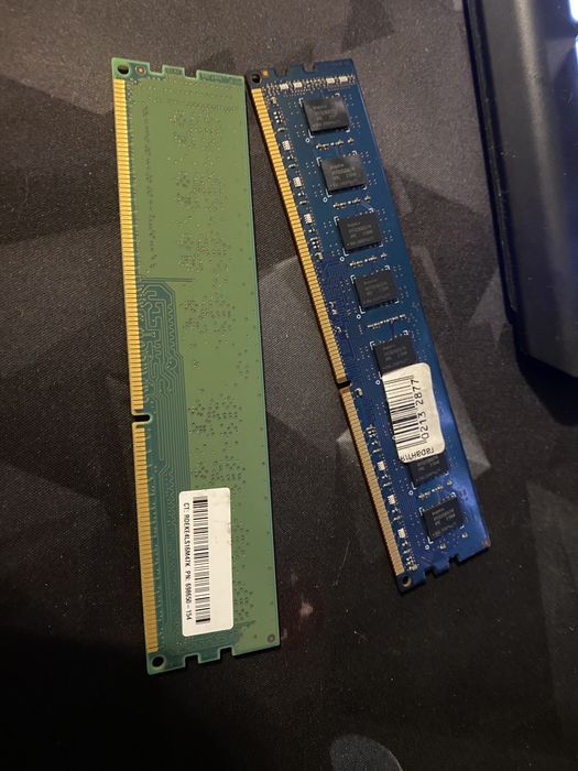 Продам ОЗУ 2 планки 8 гб ddr3