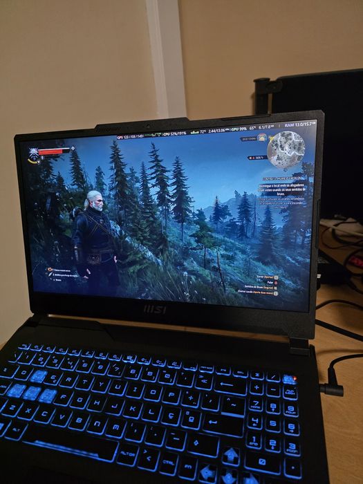 Portátil gaming rtx 4060, i7 12650h, 16gb DDR5 4800MT/s