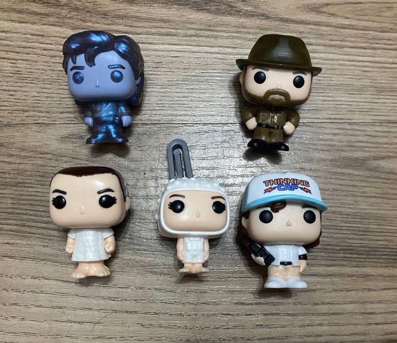 Dustin , hopper i Steve UD