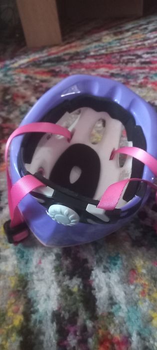 Kolorowy kask dziewczęcy