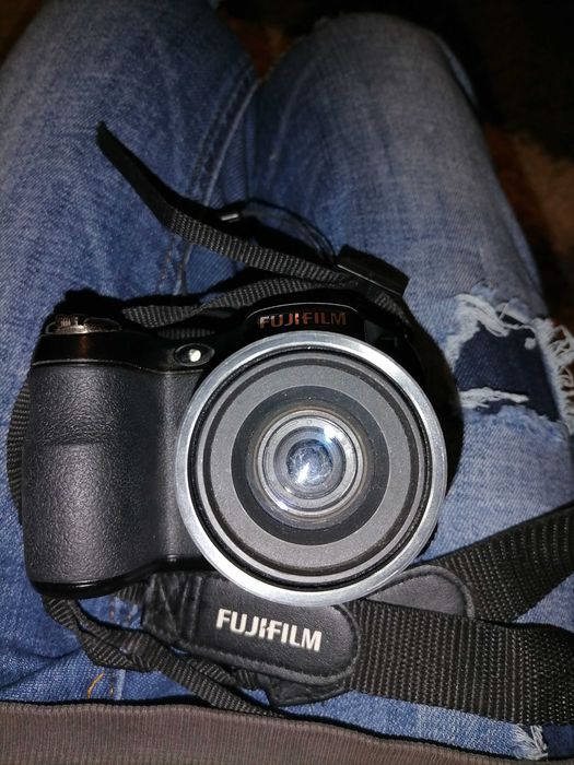 Aparat fotograficzny Fujifilm finepix s1600