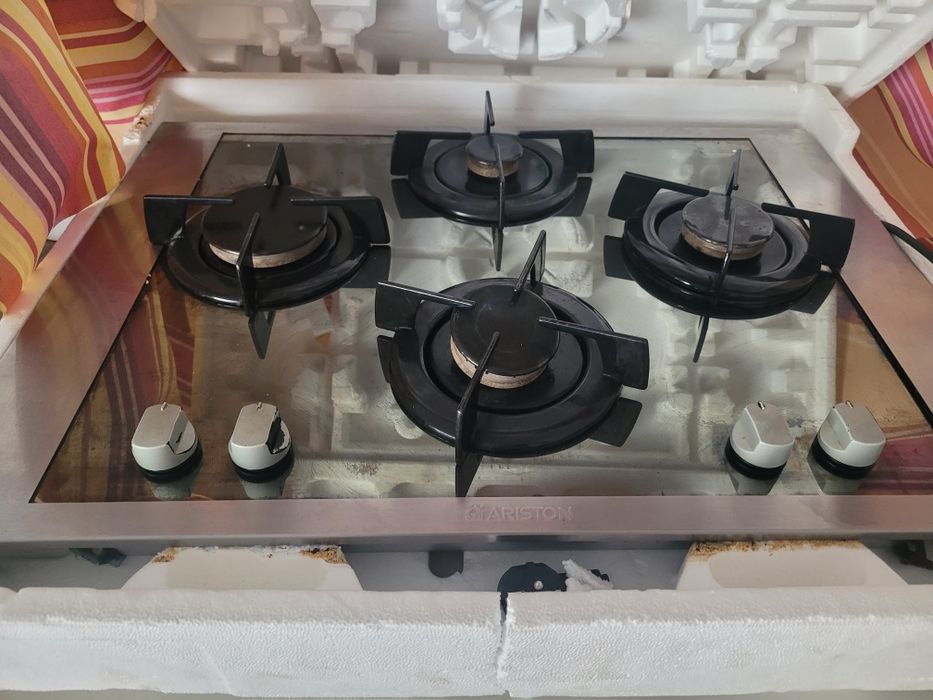 Fogão eléctrico 4 bicos