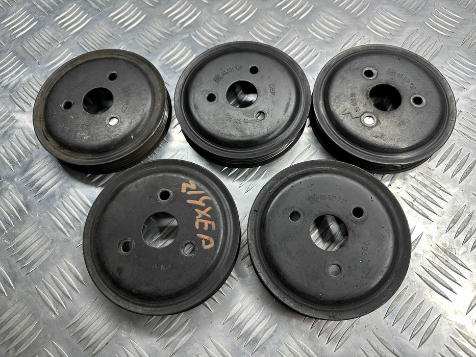 Шкив помпы 1.2 1.4 opel corsa c opel astra j astra h  90531737