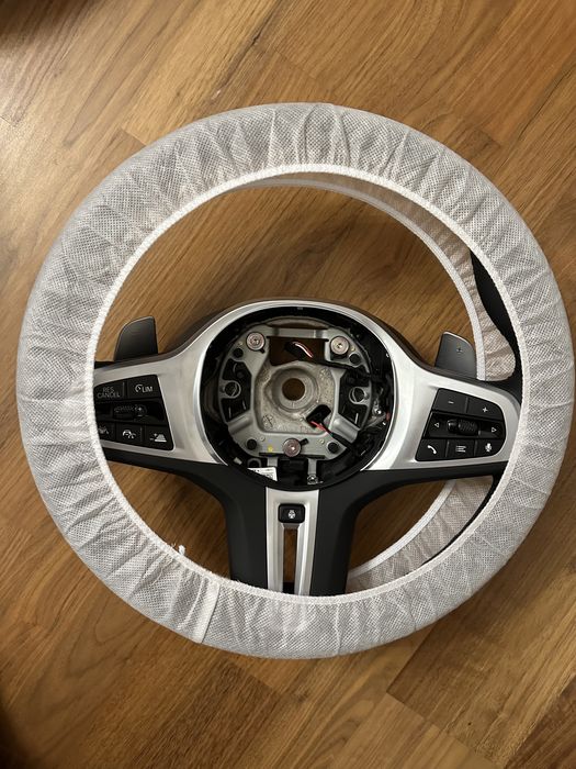 Нове М кермо руль BMW G01 G05 G11 G20 G30 G32 вібро та обігрів