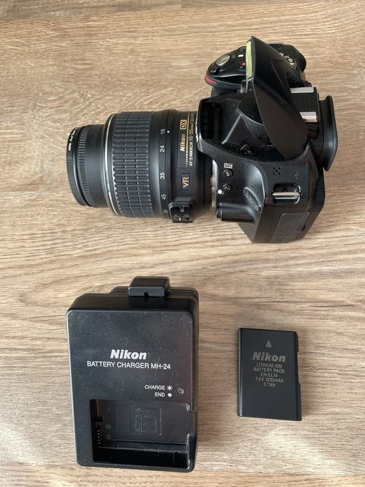 Nikon D 3200 Lustrzanka Cyfrowa 24Mpix  Zadbany