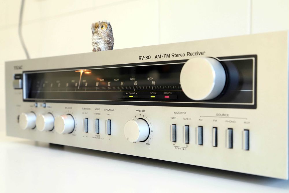 TEAC RV-30 Receiver 30 watts rms