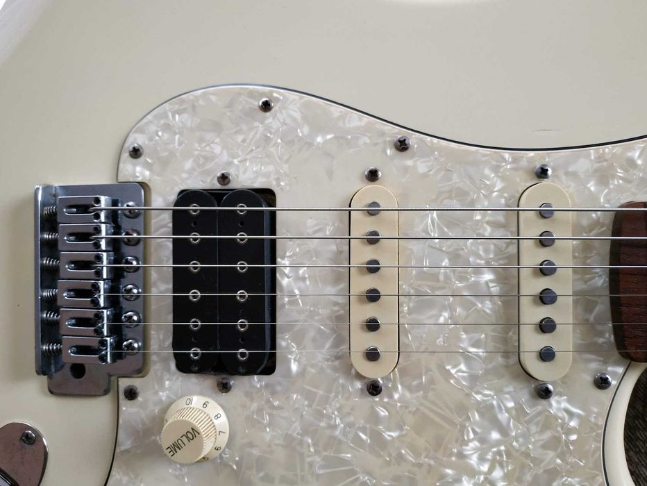 Fender Squier 20th Anniversary Stratocaster gitara