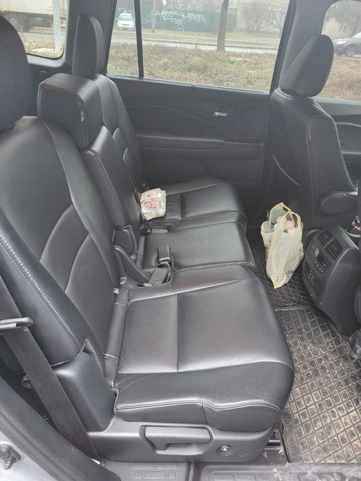 Продам авто Honda Pilot офіційна в гарному доглянутому стані