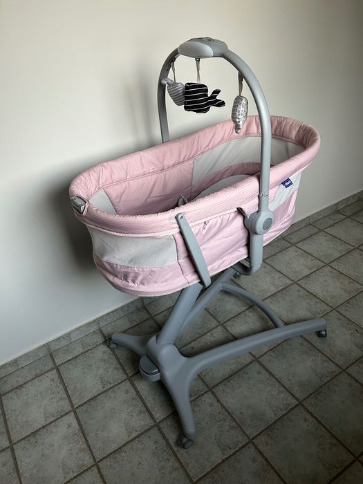 Baby Hug leżaczek łóżeczko krzesełko  4w1 Chicco