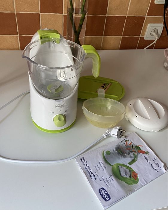 Пароварка  кухоний комбайн  Chicco Easy Meal