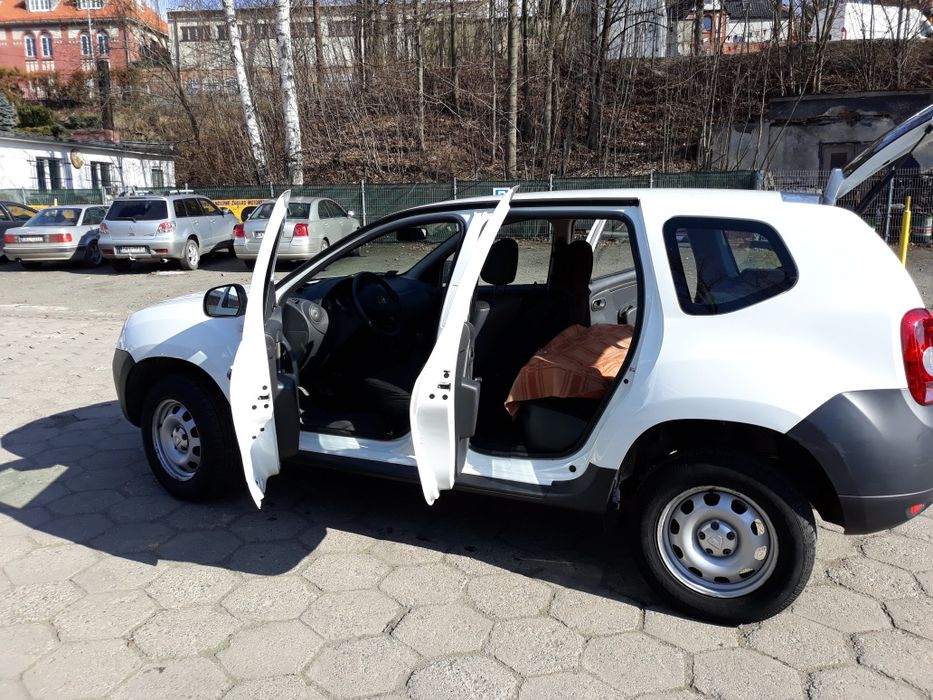 Dacia Duster 2012 - wersja podstawowa - stan idealny