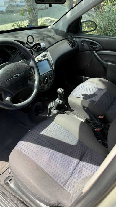 Ford Focus 5 lugares