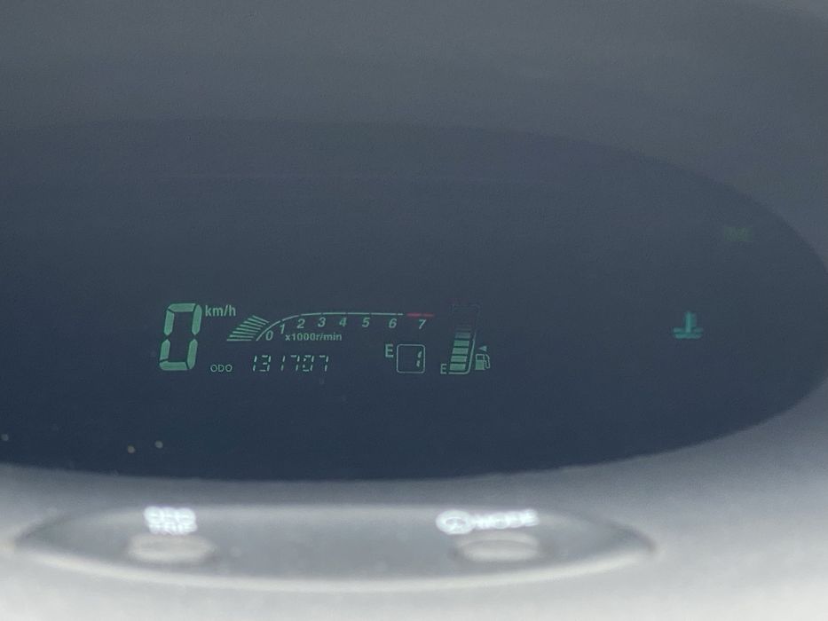 Toyota Yaris 2004r – 1.0 benzyna – Automat 131 tys. km – Salon Polska