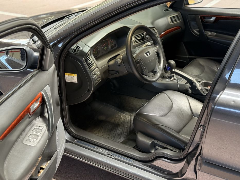 Volvo V70 — fotografia 6