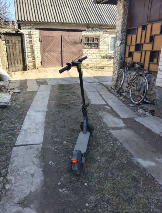 Електросамокат Xiaomi