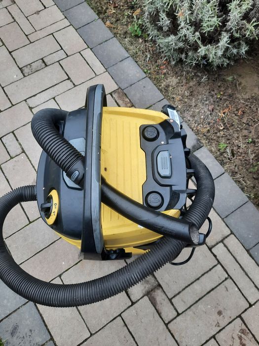 Пилесос Karcher WD5