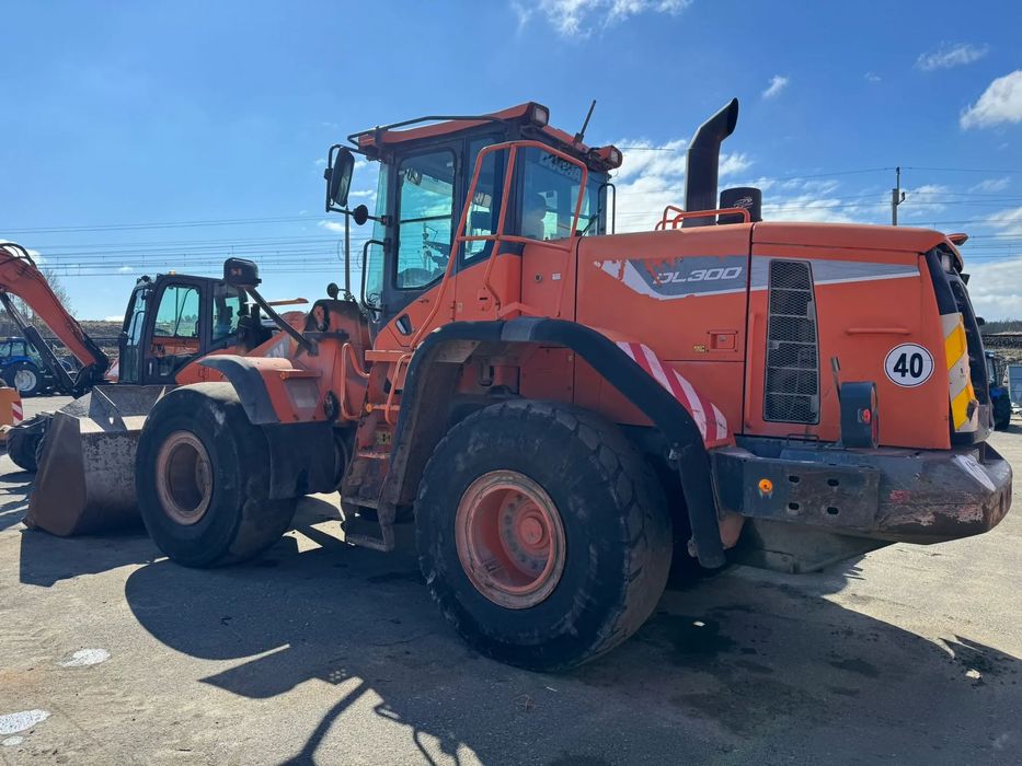Doosan DL300-5  pierwszy właściciel