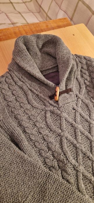 Camisola Bershka Cinza Tamanho S