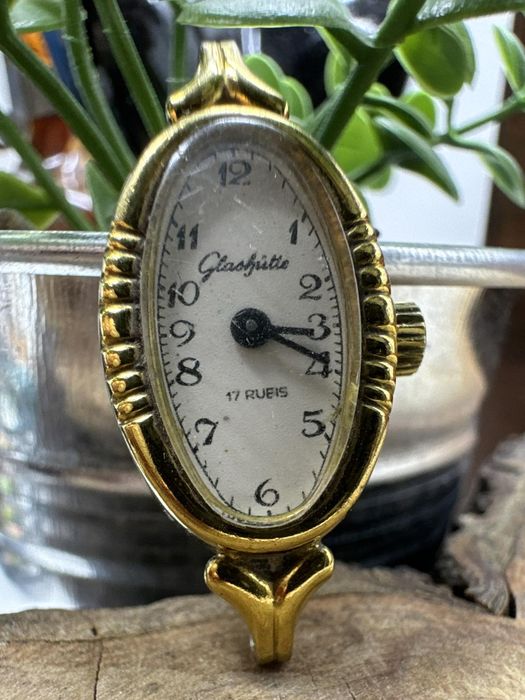 Stary pozłacany zegarek glashutte