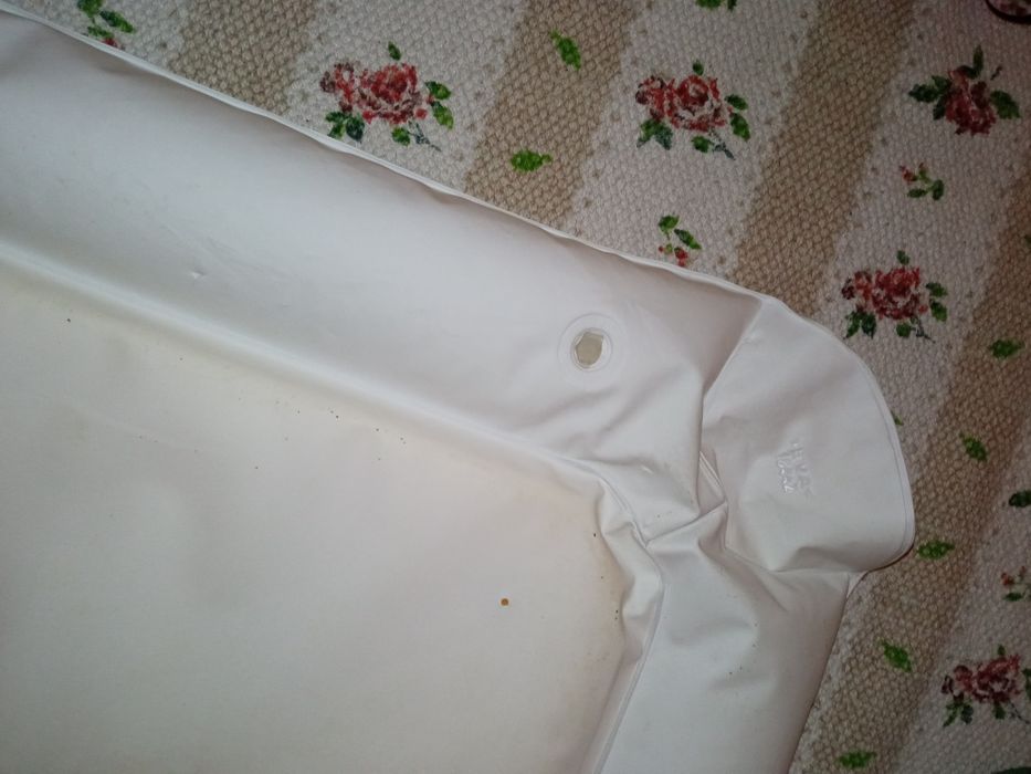 Vários objetos de brincar ao faz de conta para crianças