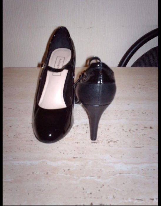 Туфли лаковые Marks & Spencer