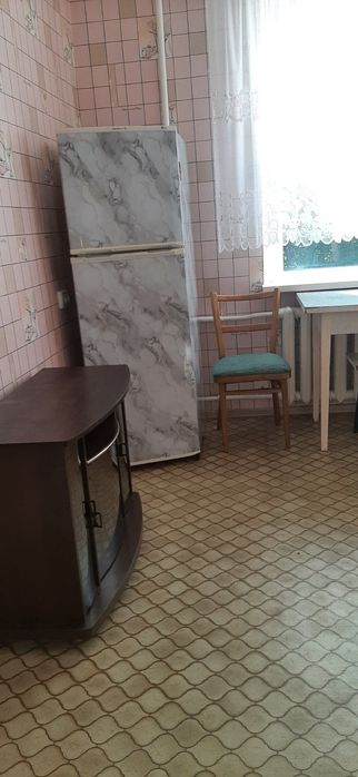 Здам однокiмнатну квартиру на Тополi 3