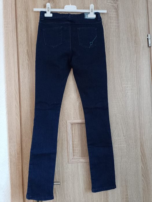 Nowe jeansy Slim, rozm 131-143cm