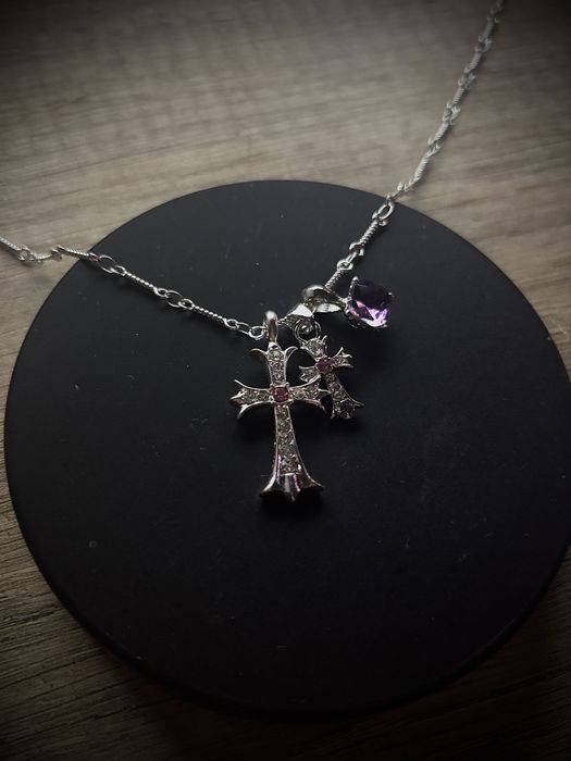 Naszyjnik w stylu chrome hearts fioletowy