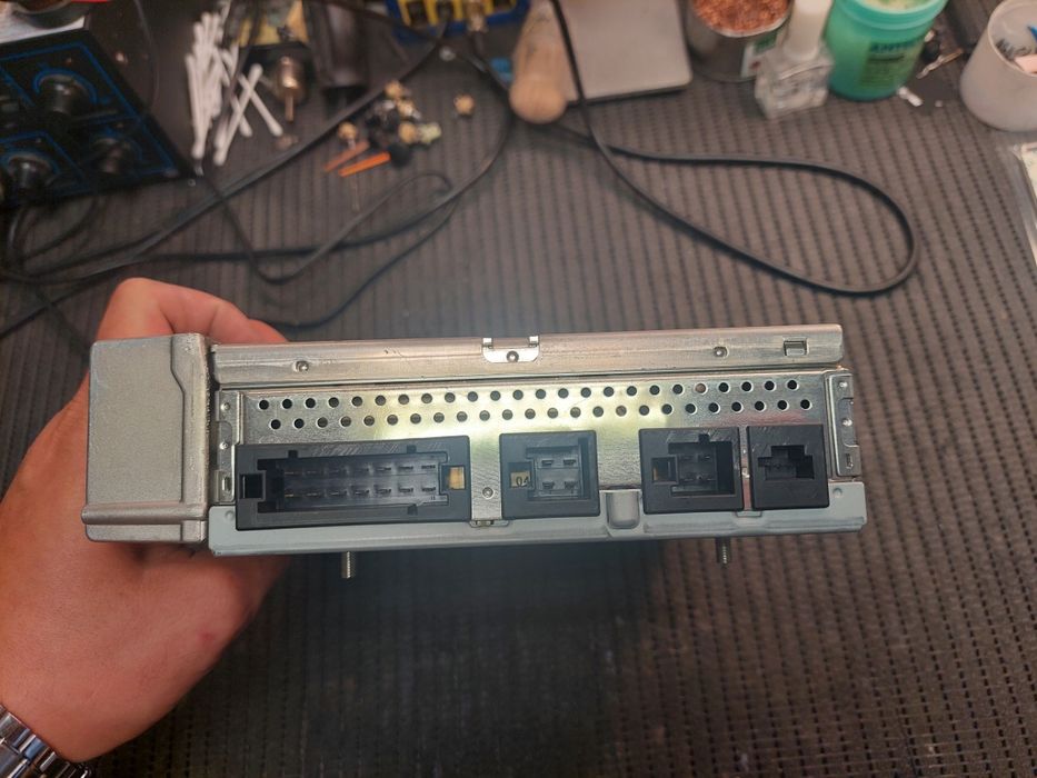 Mercedes w211 w219 amplificador original harman kardon becker