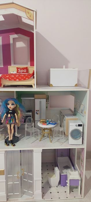 XXL 123 cm domek Rainbow High + lalki + meble