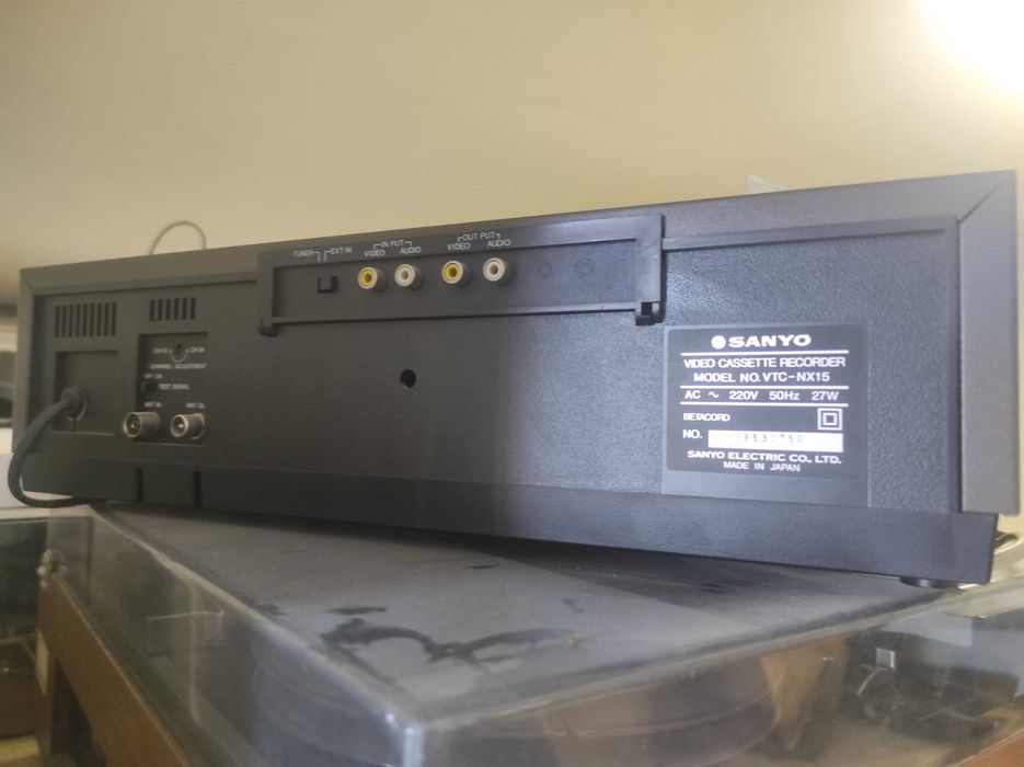 Gravador Sanyo Betacord VTC-NX15