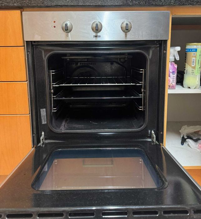 Forno Zanussi Usado