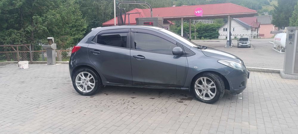 Продам Mazda 2 2008року