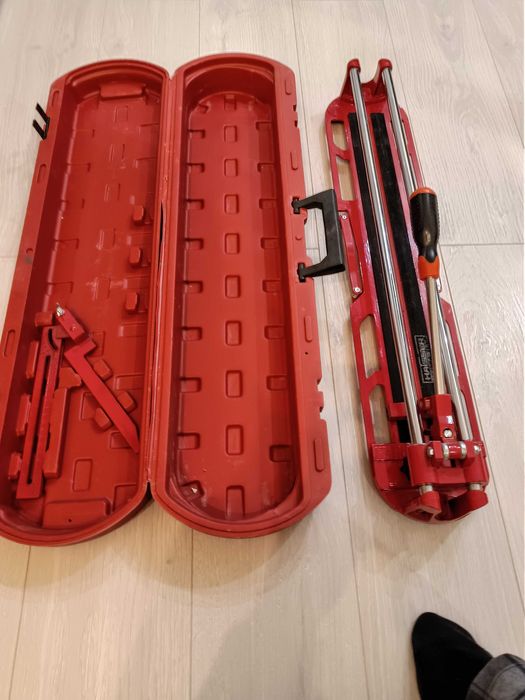 Плиткорез 60 см в кейсі Haisser 64039