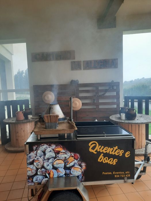Castanhas assadas Branquinhas Festas Eventos Carrinhos apresentaveis