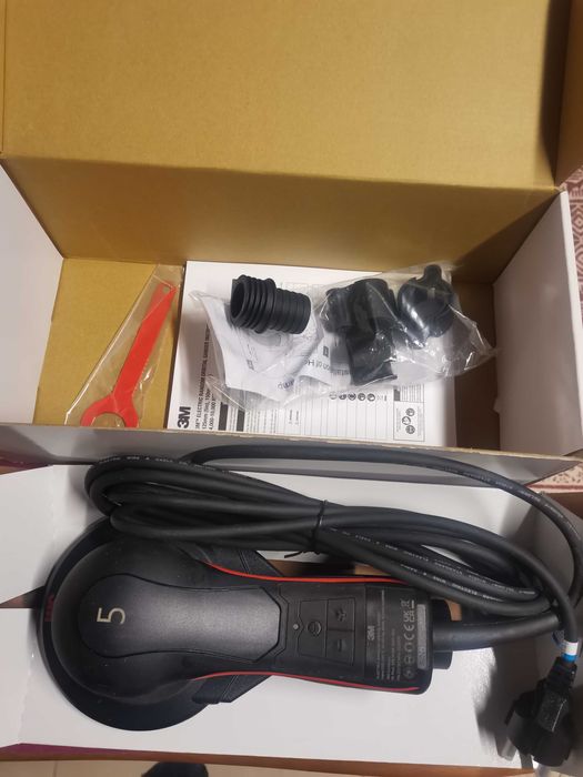 Lixadeira eletrica da 3M e plaina pneumatica