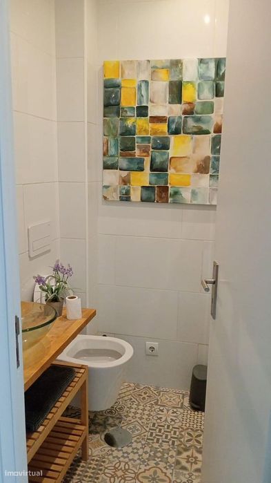 Apartamento T0 com 58 m2 na Rua Aníbal Cunha
