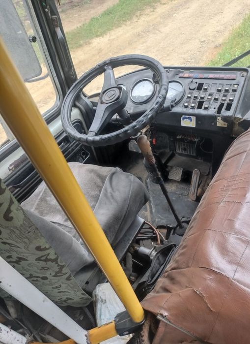 Паз з двигуном і КПП Ом 364 в гарному стані на ходу готовий до роботи