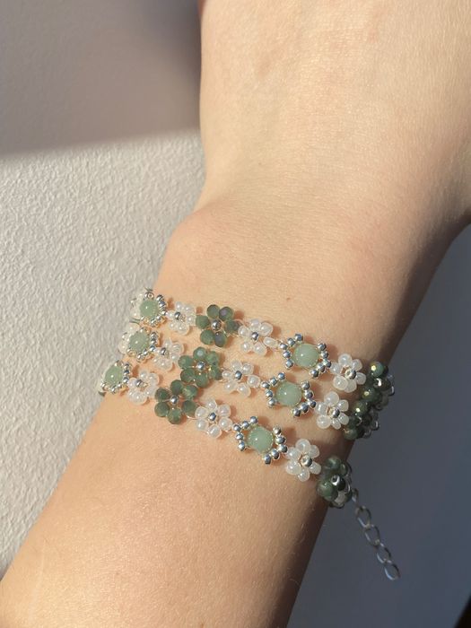 srebrna bransoletka z kryształkami