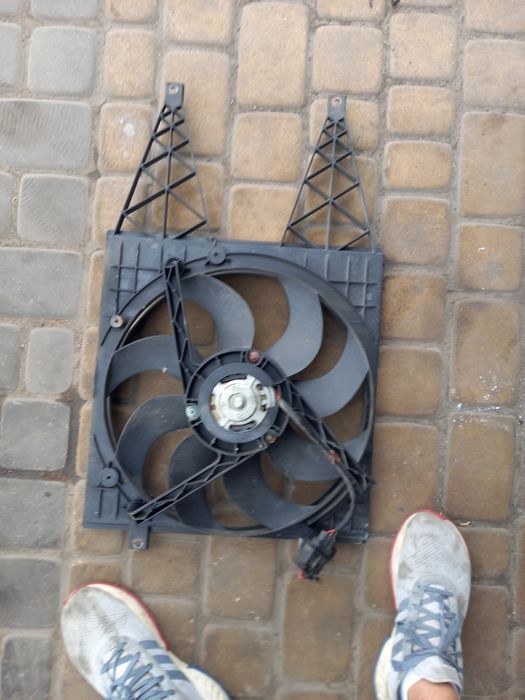 Wentylator chłodnicy vw polo 9n3 1.2 6v
