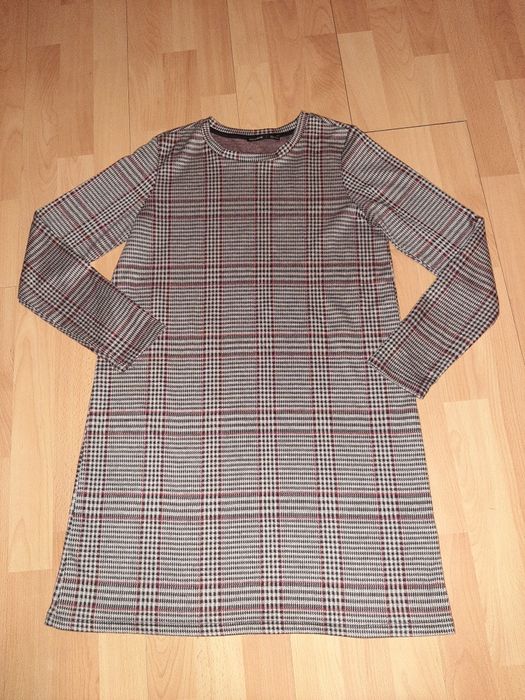 Sukienka dzianinowa krata r 38 40  M Pull & Bear elegancka święta