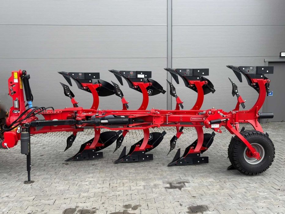 Pług obrotowy 4 skibowy Gregoire Besson ROVER 50 VARIO