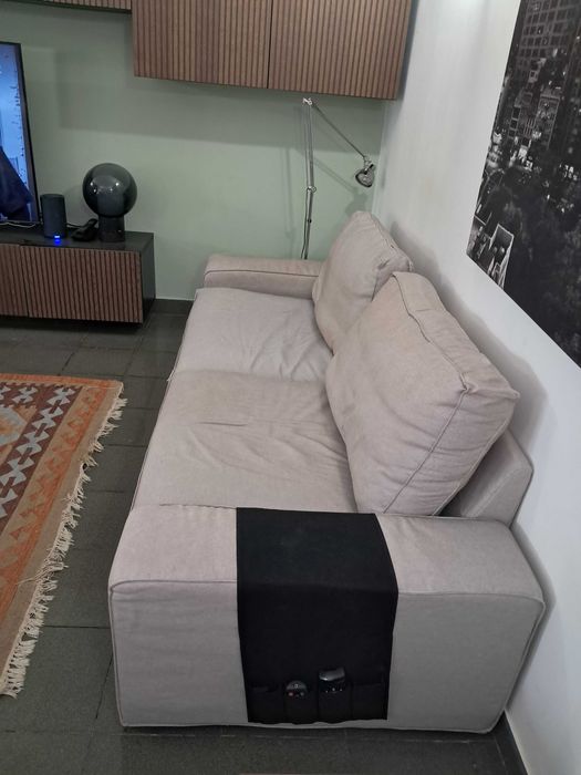 Kivik IKEA 3 lugares usado bom estado. Oferta de capas suplentes pouco usadas. Só tem de vir buscar.